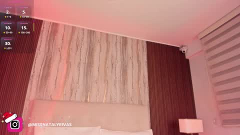 Snapshot of missnataly_ chatting on 12.04.25 Nataly Rivas online show from 12.04.25