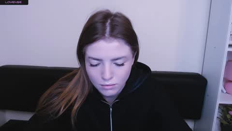 Snapshot of missoliviaa_ chatting on 01.08.25 Olivia online show from 01.08.25