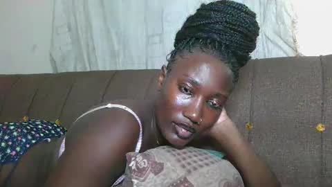 pretty gal online show from 10.23.25