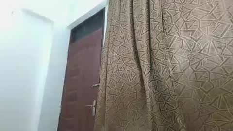 pretty gal online show from 12.17.25