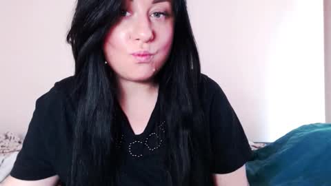 Missqueen1416 online show from 10.31.25