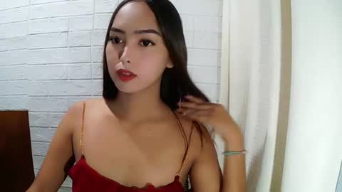 Snapshot of missrianmwua chatting on 06.17.26 missrianmwua online show from 06.17.26