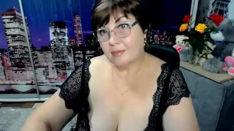 Snapshot of missritabella chatting on 06.17.26 Rita online show from 06.17.26