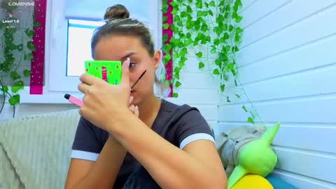 . online show from 09.24.25