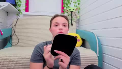 . online show from 11.09.25