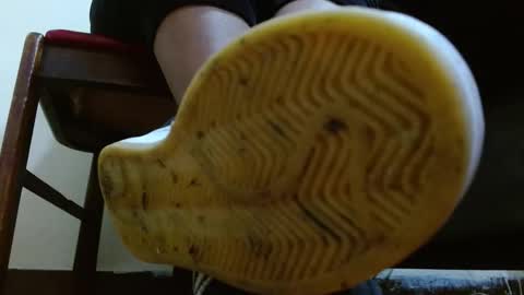 TELL ME MISS online show from 12.21.25