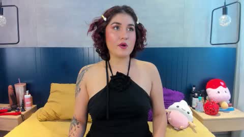 victoria  online show from 02.17.26