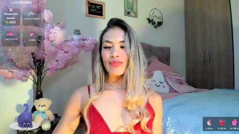 Snapshot of misssofiia_7 chatting on 02.20.26 ... Independent model online show from 02.20.26