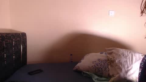 Snapshot of missthighsohmy chatting on 10.16.25 missthighsohmy online show from 10.16.25