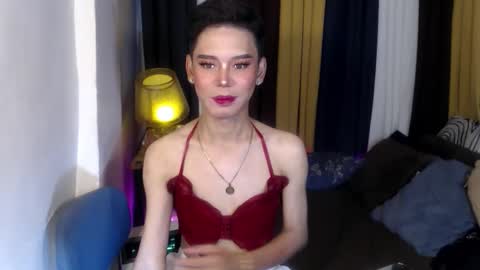 Snapshot of misstransstella69 chatting on 06.10.26 Stella online show from 06.10.26