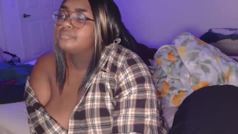 Misstrezzkristina online show from 10.20.25