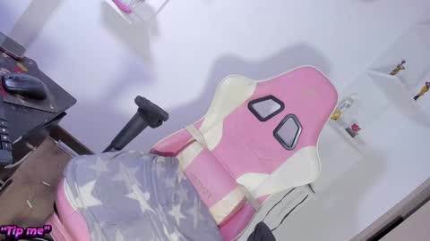 missvalensofi online show from 01.12.25