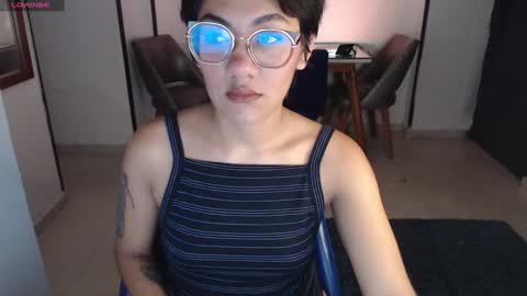 Snapshot of missvenuss chatting on 01.15.25 IG MISSVENUSS1 online show from 01.15.25