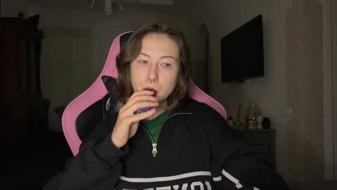 misswishh online show from 02.11.25