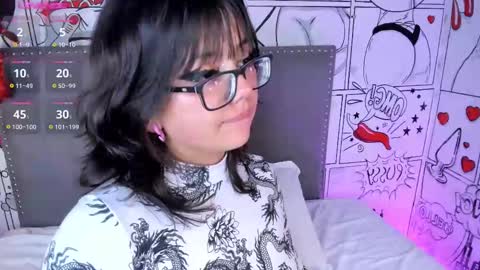 Snapshot of missy_taylor_ chatting on 02.16.25 Missy online show from 02.16.25