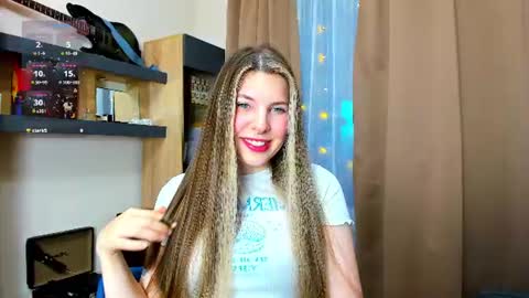 Snapshot of missyourann chatting on 07.03.26 Anya online show from 07.03.26