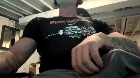 AJ online show from 01.18.25