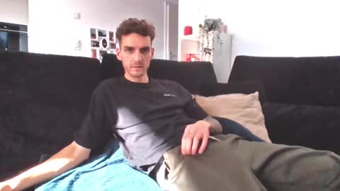 Snapshot of misterben96 chatting on 02.28.25 Mister pour ton plaisir online show from 02.28.25