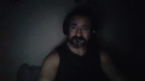 Snapshot of mistergreece chatting on 10.14.25 mistergreece online show from 10.14.25