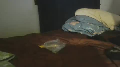 Snapshot of misterhookem chatting on 10.19.25 misterhookem online show from 10.19.25