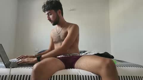 Snapshot of misterjc72 chatting on 10.02.25 misterjc72 online show from 10.02.25