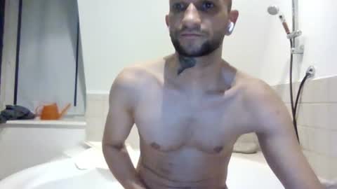 Snapshot of misterjohnnice chatting on 07.13.26 misterjohnnice online show from 07.13.26