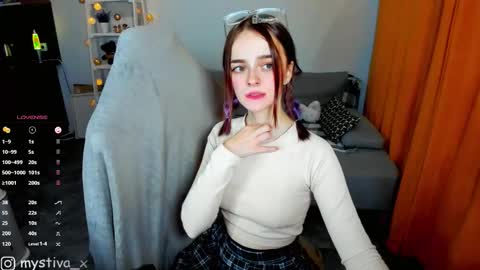 Hi everyone Im Tina online show from 09.13.25