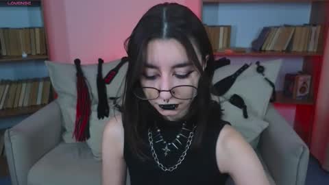 Snapshot of mistress__marcelline chatting on 09.13.25 Marcelline online show from 09.13.25