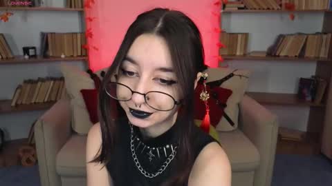 Snapshot of mistress__marcelline chatting on 09.20.25 Marcelline online show from 09.20.25