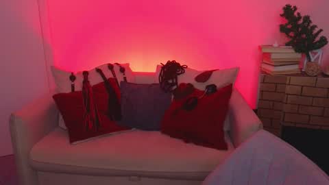 Marcelline online show from 12.18.25