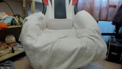 Snapshot of mistress_adel chatting on 05.06.26 mistress_adel online show from 05.06.26
