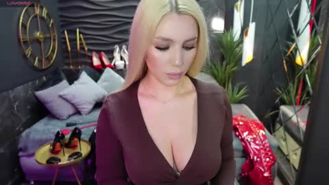 Darsy online show from 02.10.25