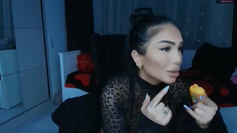 Snapshot of mistress_meryem chatting on 05.03.26 mistress_meryem online show from 05.03.26