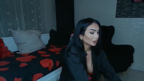 Snapshot of mistress_meryem chatting on 06.07.26 mistress_meryem online show from 06.07.26