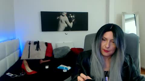 MistressEvelyn  online show from 01.12.25