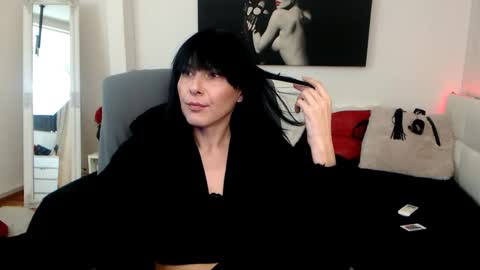 MistressEvelyn  online show from 01.16.25