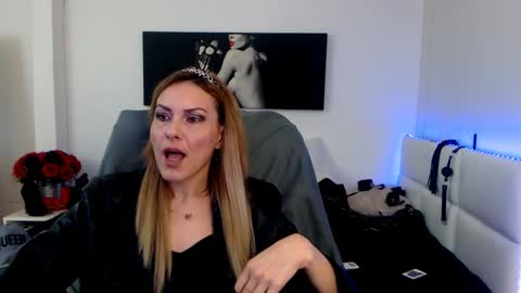 MistressEvelyn  online show from 02.02.25