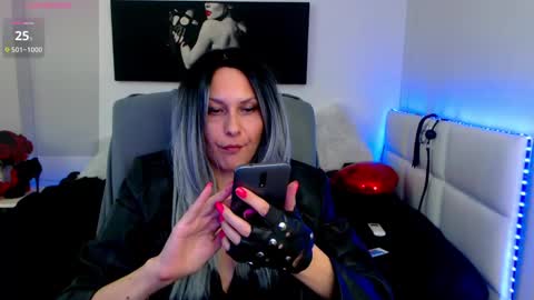 MistressEvelyn  online show from 02.27.25