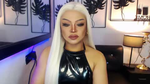 Snapshot of mistressivorykat chatting on 05.20.26 Call me MISS JAS online show from 05.20.26