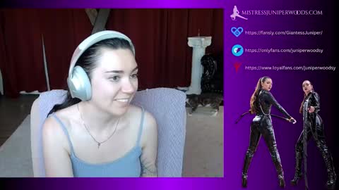 Snapshot of mistressjuniper chatting on 03.04.26 Mistress June online show from 03.04.26