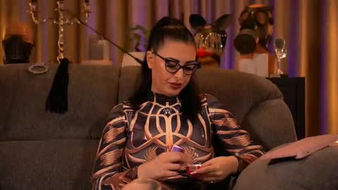 Mistress Kelly online show from 09.14.25