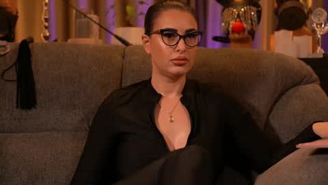 Mistress Kelly online show from 11.23.25