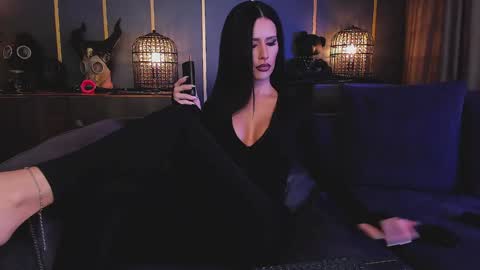 Snapshot of mistresslexa chatting on 12.08.24 MIstress Lexa online show from 12.08.24