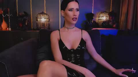 Snapshot of mistresslexa chatting on 03.10.25 MIstress Lexa online show from 03.10.25