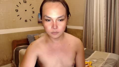 Snapshot of mistressmaxinexxx chatting on 01.02.25 Mistress Maxine online show from 01.02.25