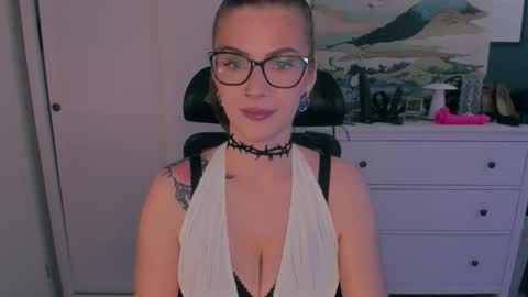 SANDY online show from 11.24.25