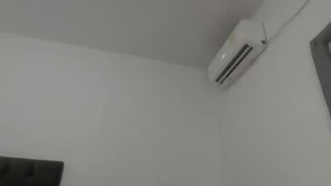 Snapshot of mistressxxalice chatting on 12.21.25 ALICE MADANE online show from 12.21.25