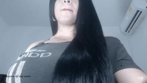 Snapshot of mistressxxalice chatting on 05.15.26 ALICE MADANE online show from 05.15.26