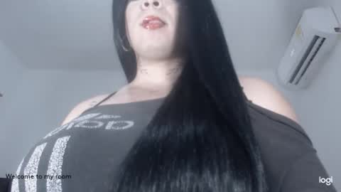 Snapshot of mistressxxalice chatting on 06.08.26 ALICE MADANE online show from 06.08.26