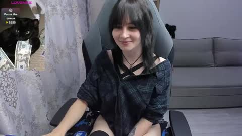 Snapshot of misty_dark chatting on 05.13.26 misty_dark online show from 05.13.26